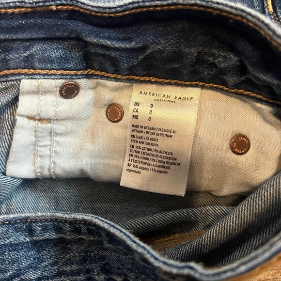 American Eagle Tomgirl Shorts - Picture 4 of 4